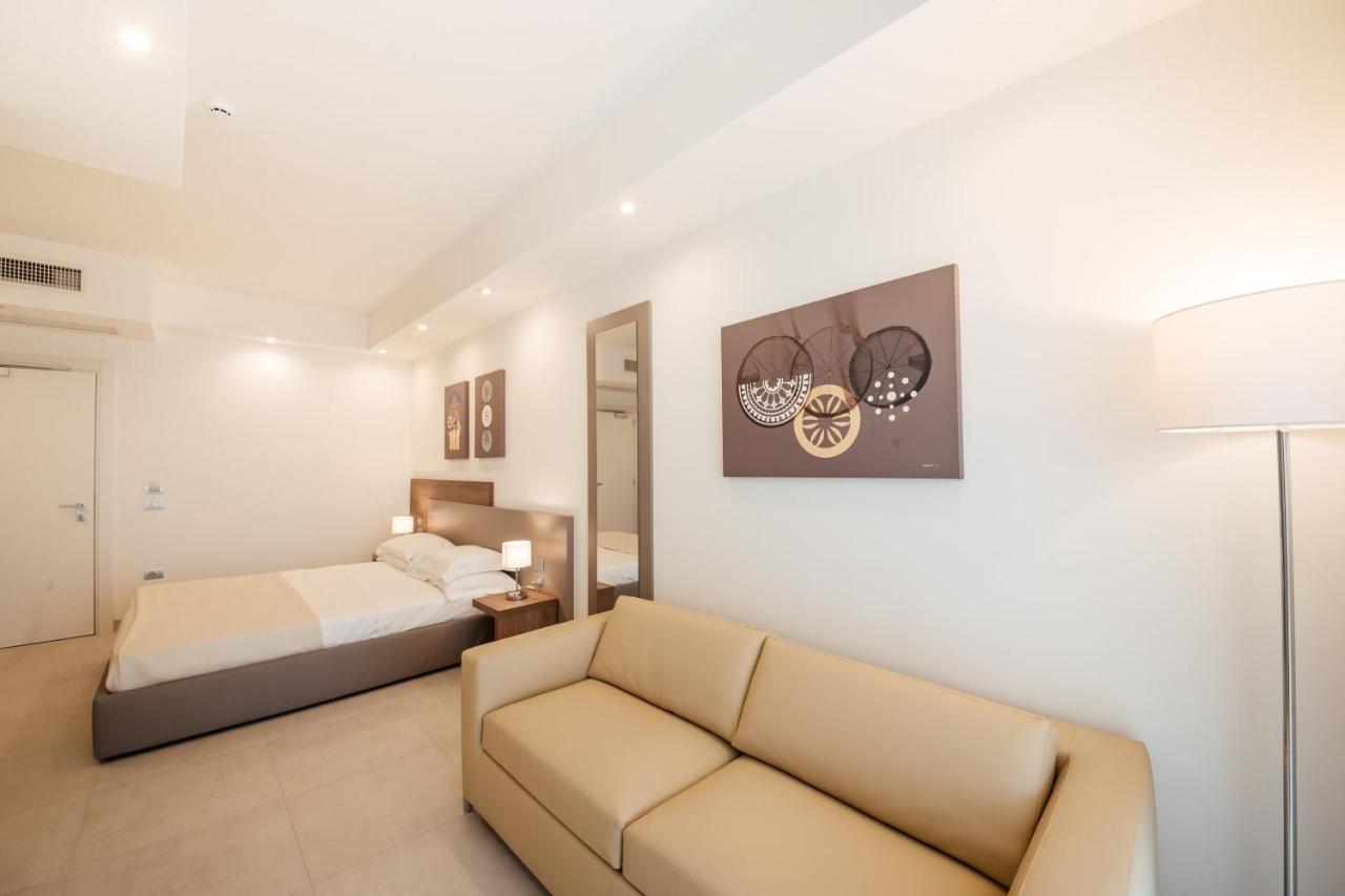 Quadruple Room,756539524:JPEG